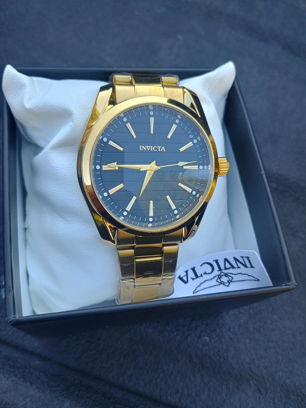 Invicta Men's Gold Tone Black Dial Bracelet Watch